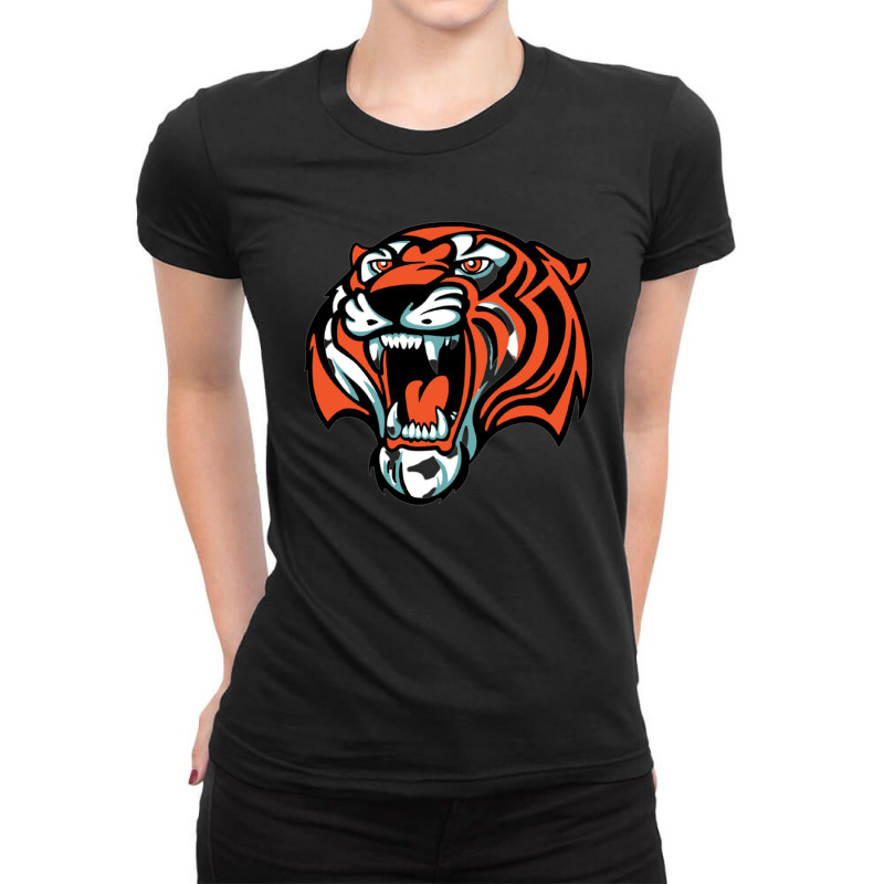 Amurskie Tigry Ladies Fitted T-Shirt by cm-arts | Artistshot