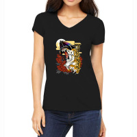 Eye Of The Tiger Women's V-neck T-shirt | Artistshot