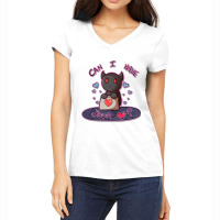 Puis-je Avoir Ton Amour La Liaison D_isaac  Essentiel Women's V-neck T-shirt | Artistshot