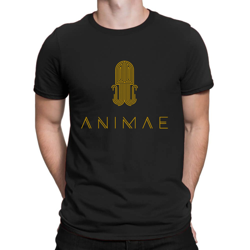 Animae T-Shirt by aqdu | Artistshot