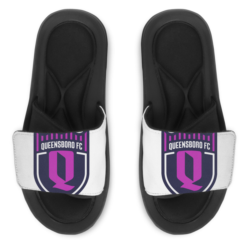 Qüëënsbörö Fc Slide Sandal | Artistshot