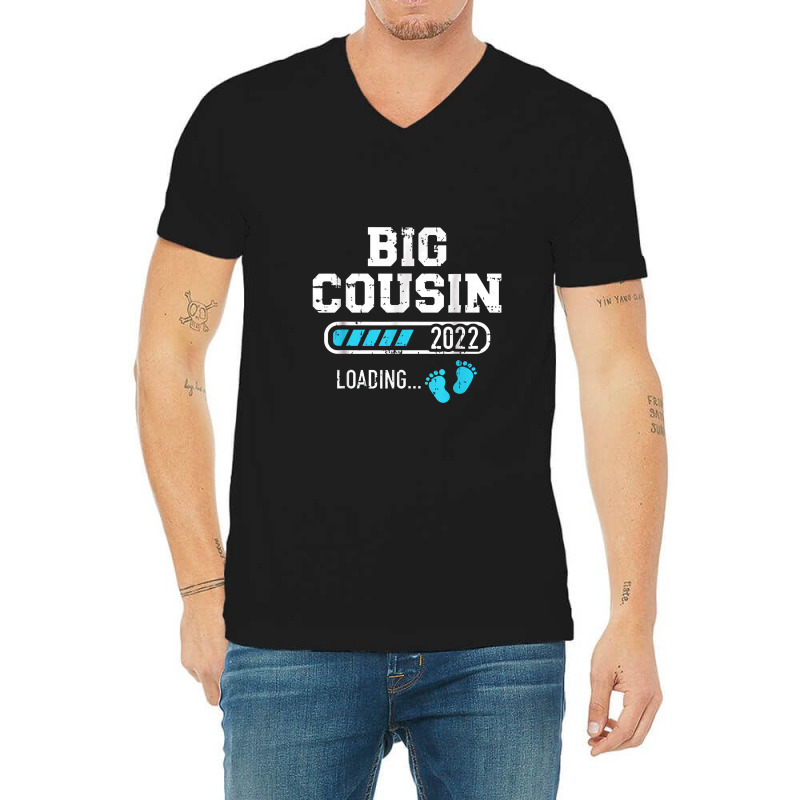 Big Cousin Loading 2022 For Pregnancy Announcement V-neck Tee | Artistshot