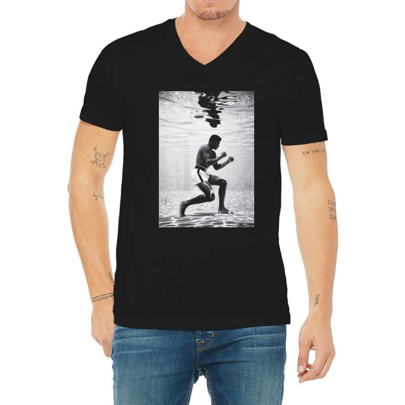 C:\users\administrator\desktop\design\3\9176. Xxmm\1\bw Fight  .png V-Neck Tee by cm-arts | Artistshot