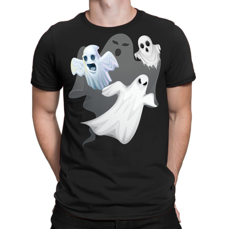 Ghost Tshirt  Halloween Tshirt With Ghost Flying T-shirt | Artistshot