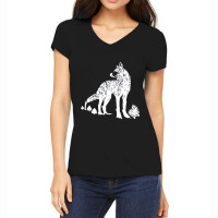 Floral Wolf Women's V-neck T-shirt | Artistshot