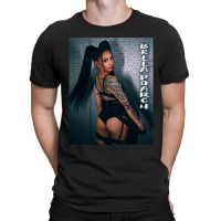 Bella Poarch Posing And Looking Back T-shirt | Artistshot