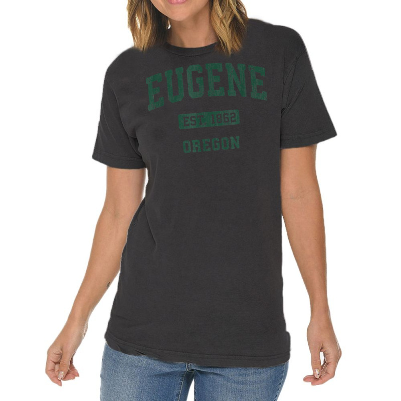 Eugene Oregon Or Vintage Athletic Sports Design T Shirt Vintage T-Shirt by qozhytyzhyshy | Artistshot