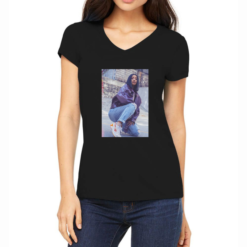 Candid Squat Style Women's V-Neck T-Shirt by DawnBee | Artistshot