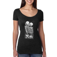 The Skull Telling Lovers 1 Women's Triblend Scoop T-shirt | Artistshot