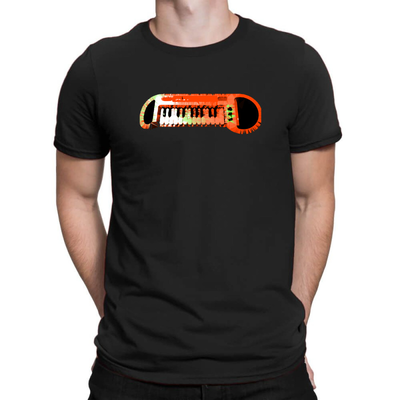 Retro Red Keyboard Synthesiser - Glitchy Mix T-shirt | Artistshot