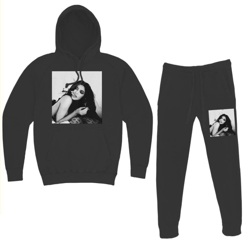 Kylie Smoking, Kylie, Smoking, The Kylie Smoking, Kylie Smoking Painti Hoodie & Jogger Set | Artistshot