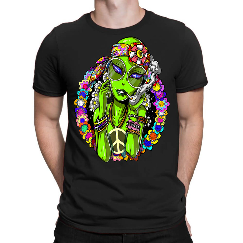 Hippie Alien Smoking Marijuana Weed Cannabis Peace Love Ufo T-shirt | Artistshot