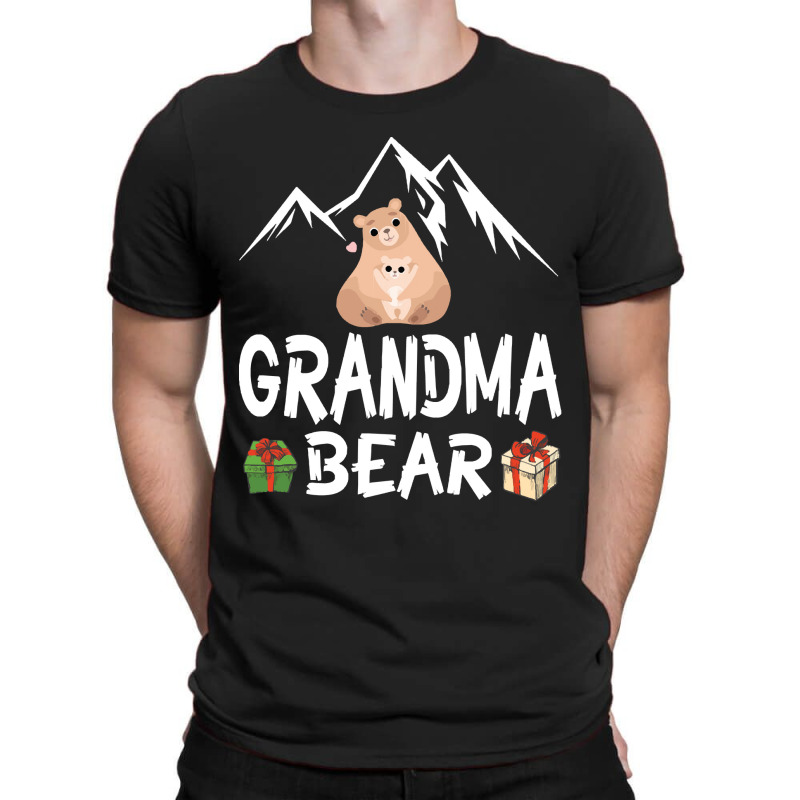 Merry Christmas Day To Me You Grandma Bears Hugging Together Merry Our T-Shirt by kerchingparticular | Artistshot