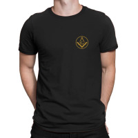 Freemason Gold Square And Compass In Circle Frame Masonic T-shirt | Artistshot