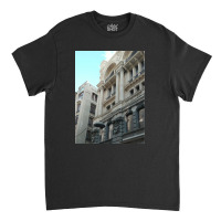 Look Up! Classic T-shirt | Artistshot