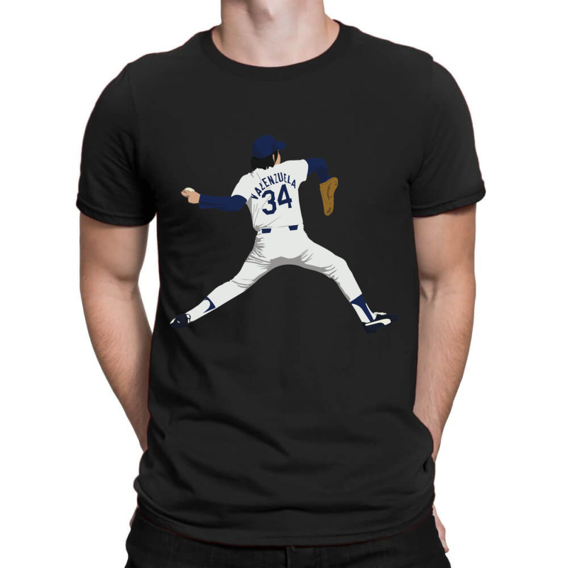 Fernando Valenzuela Classic T-shirt. By Artistshot