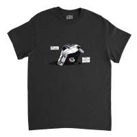 Reliant Robin In Its Natural Habitat Classic T-shirt | Artistshot