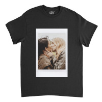 Villaneve Kiss Polaroid Classic T-shirt | Artistshot