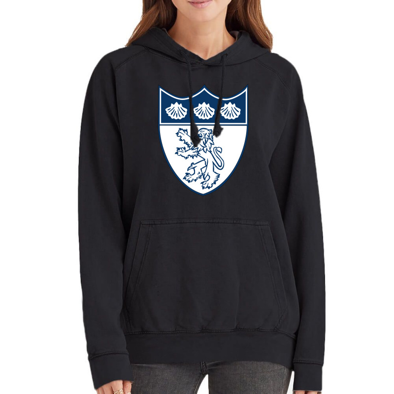 Bedfordshire County Cricket Club Vintage Hoodie | Artistshot