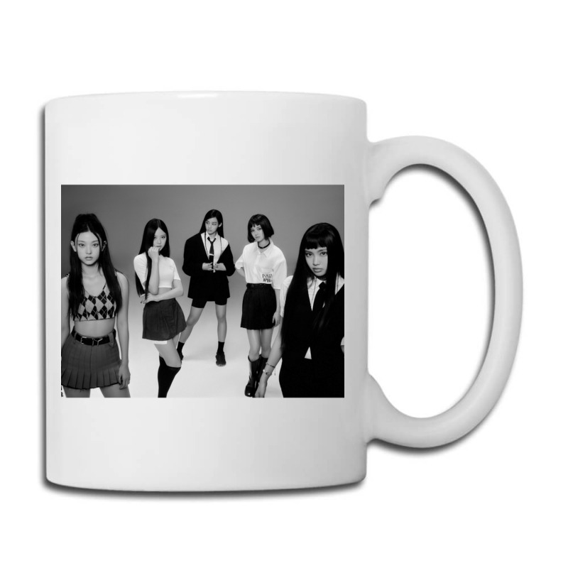 Newjeans 2022  Black And White Coffee Mug | Artistshot