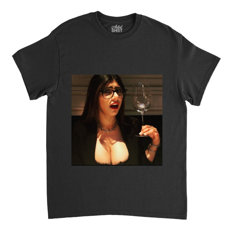 Mia Love Classic T-shirt by cm-arts | Artistshot