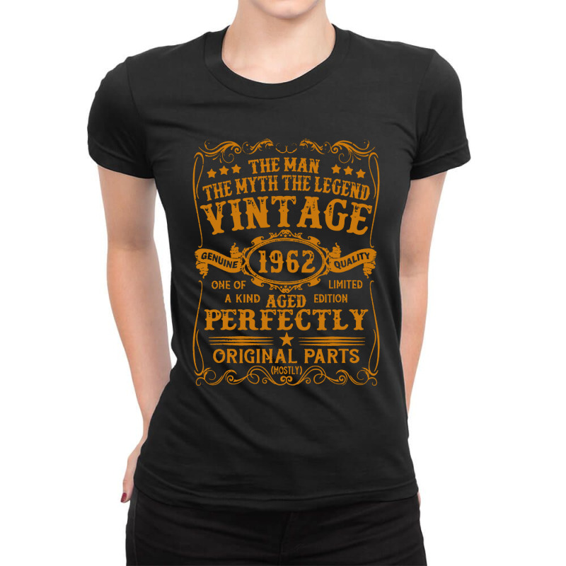 Mens 60 Years Old Gift Vintage 1962 Ladies Fitted T-shirt | Artistshot