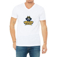 Uma`ss Dart`mo`uth's Cors`airs V-neck Tee | Artistshot