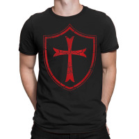 Distressed Knights Templar Cross And Shield Crusader T-shirt | Artistshot