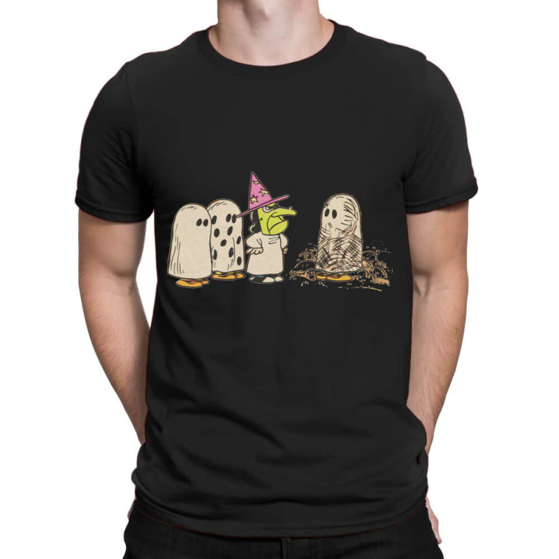 Vintage Peanuts Great Pumpkin Ghost Costumes T-shirt | Artistshot