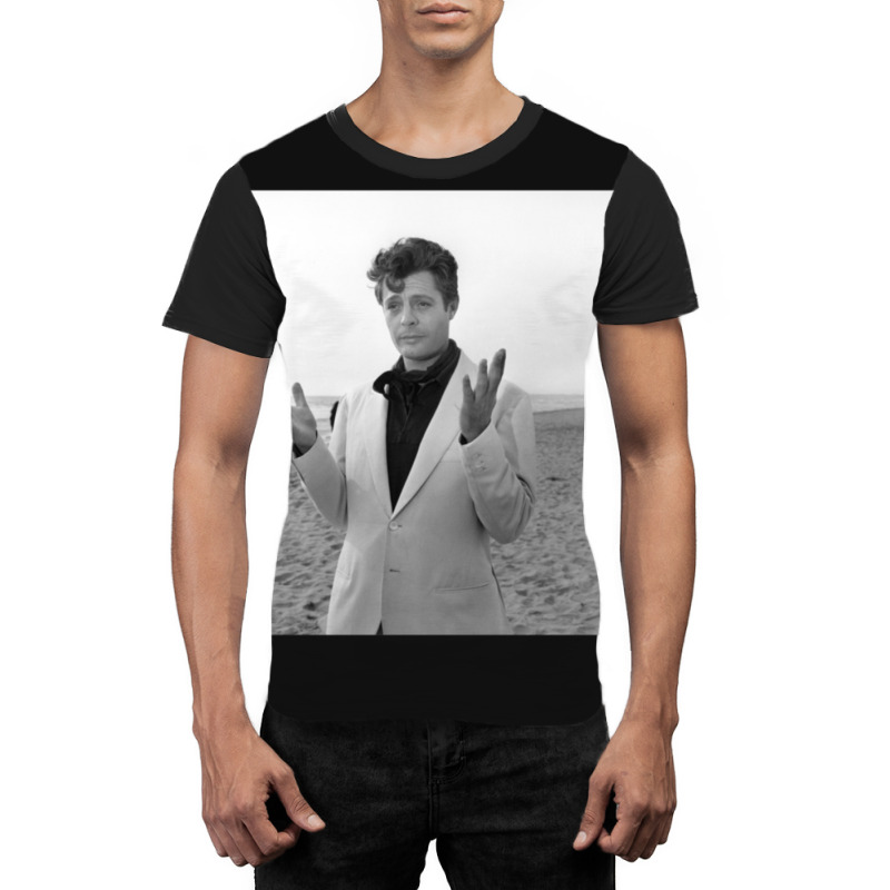 Marcello Mastroianni 02 Classic Graphic T-shirt | Artistshot