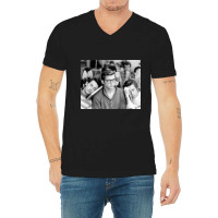 Michael In Biology Class V-neck Tee | Artistshot