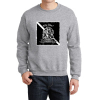 Im Weightless Underwater Crewneck Sweatshirt | Artistshot