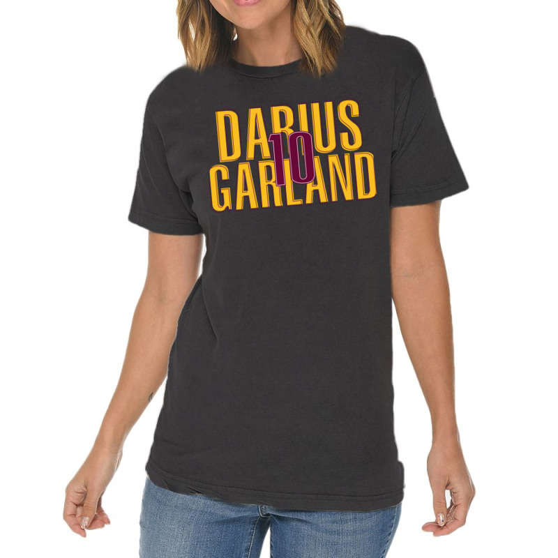 Darius Garland Vintage T-Shirt by MabellaPennachio | Artistshot