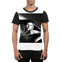 Kate Moss   Nude Topless Graphic T-shirt | Artistshot