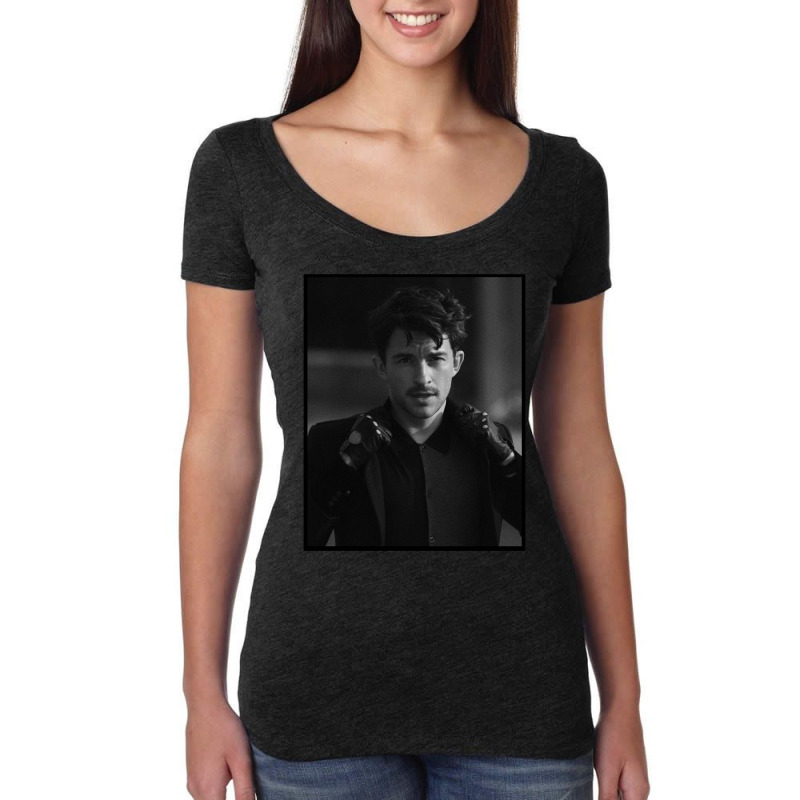 Jonathan Bailey Gloves Women's Triblend Scoop T-shirt by NINOZKABAUGHMAN | Artistshot