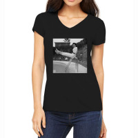 Natalie Wood Women's V-neck T-shirt | Artistshot