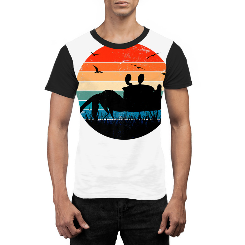 Retro Crab Sunset - Crustacean Core Shellfish Beach Spider Graphic T-shirt | Artistshot