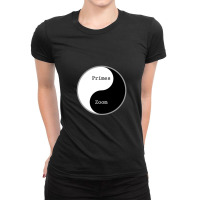 Prime Lens Or Zoom Lens -- The Photographer's Dilemma Ladies Fitted T-shirt | Artistshot