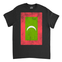 Maldives  Awesome Flag Classic T-shirt | Artistshot