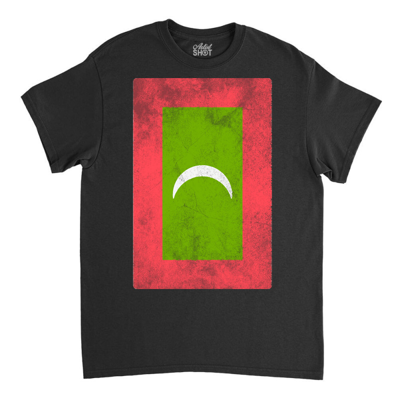 Maldives  Awesome Flag Classic T-shirt | Artistshot