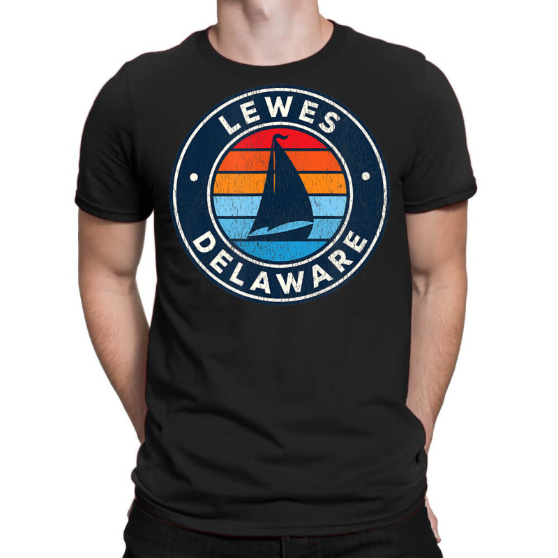 Lewes Delaware De Vintage Sailboat Retro 70s T-shirt | Artistshot