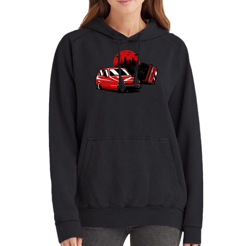 Red Reliant Robin Crash Vintage Hoodie by MabellaPennachio | Artistshot