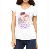 Manwha Cool Women's V-neck T-shirt | Artistshot