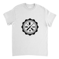 Minnesota Emblem Canoe Paddle And Baseball Bat Boy Classic T-shirt | Artistshot