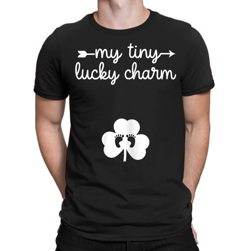 Womens St Patricks Day Pregnancy Announcement Cute Gift Pregnant T-shirt | Artistshot