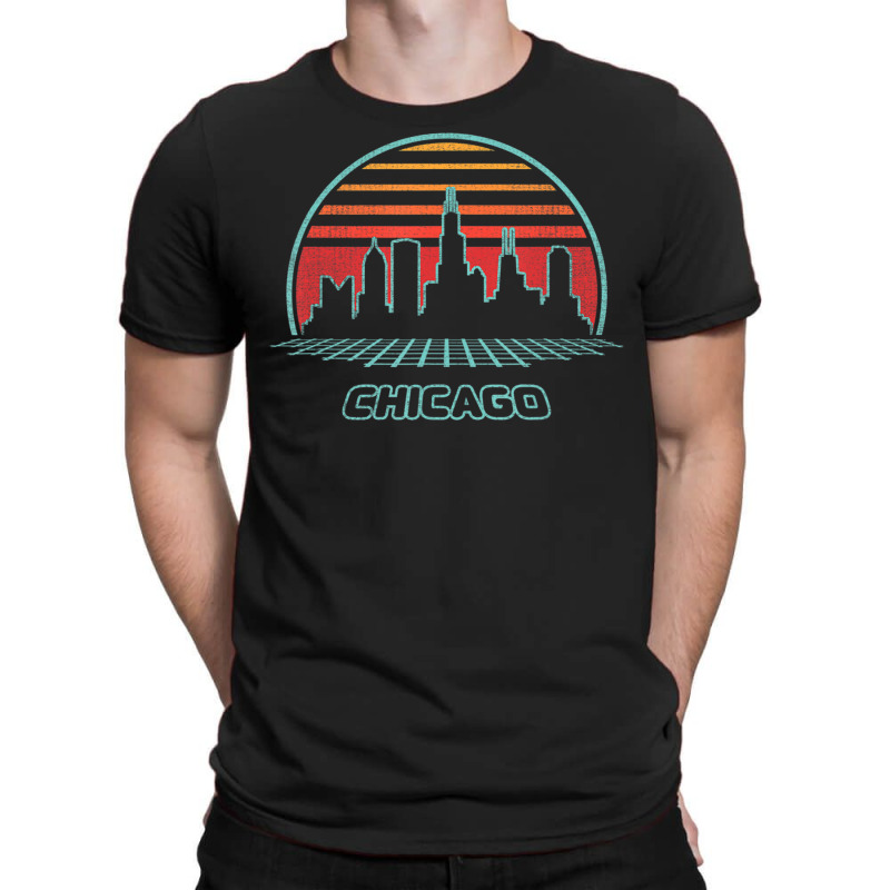 Limited Edition Chicago City Skyline Retro 80s Style Souvenir T-Shirt by haodinhvan1 | Artistshot