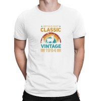 28th Birthday Deer Vintage 1994 28 Years Old T-shirt | Artistshot