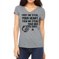 Exotic Shorthair Cat Steal Your Heart Steal Your Bed Sofa T Shirt Women's V-neck T-shirt | Artistshot