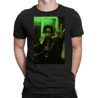 Q The Matrix T-shirt | Artistshot