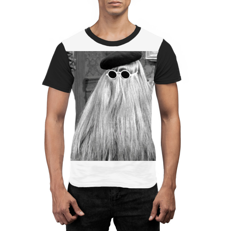 Cousin Itt Poster Stars (1) Graphic T-shirt | Artistshot